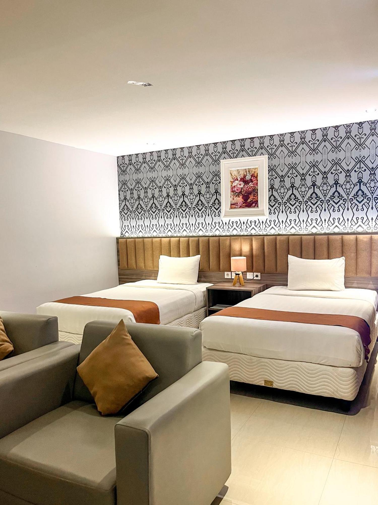 Tanjung Redep Sm Tower Hotel And Convention Berau מראה חיצוני תמונה